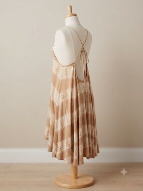 We The Free Beige and Cream High-Low Tie-Dye Maxi Dress, size large, NWOT